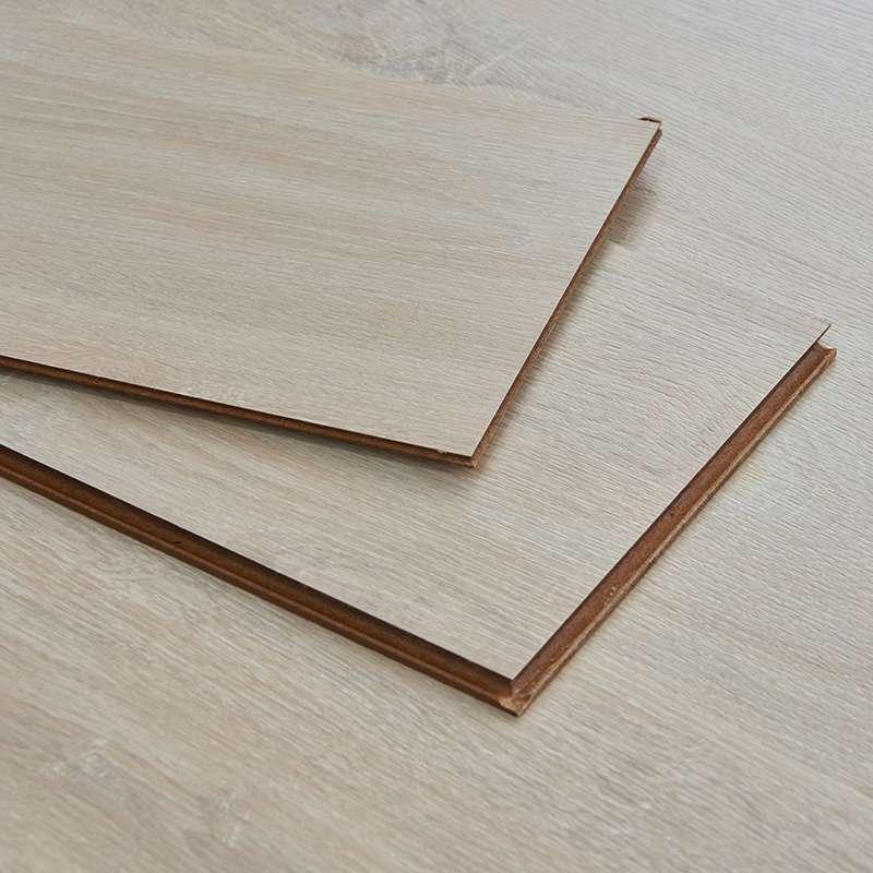 ไม้พื้นลามิเนต UNIX Click Lock 8 mm รุ่น MD10623 สี Light Grey Oak (1.85 ตรม./กล่อง)-1