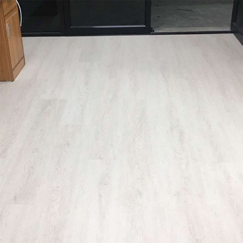 DR.FLOOR พื้นกระเบื้องยางลายไม้ SPC Wood Series 5mm (Click Lock) DF-W5-7008-1