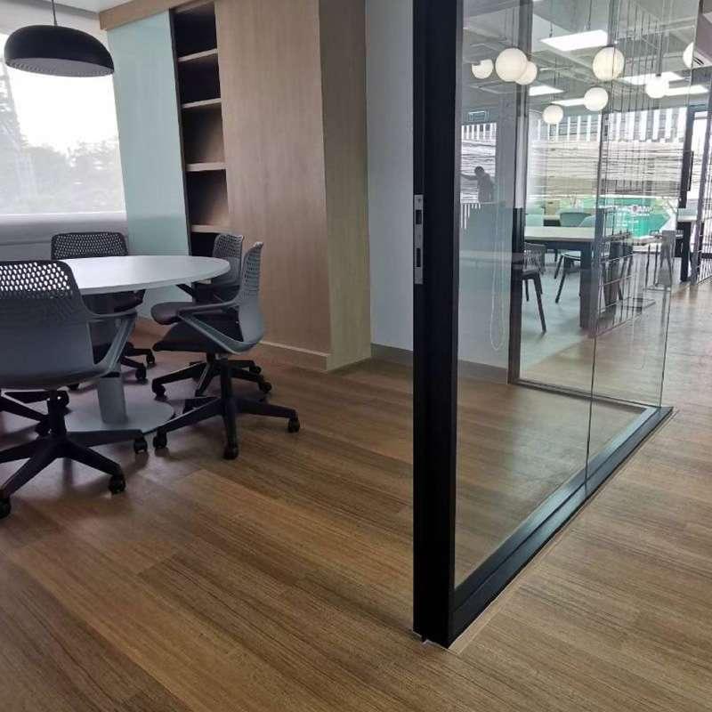 DR.FLOOR พื้นกระเบื้องยางลายไม้ SPC Wood Series 5mm (Click Lock) DF-W5-7012-1