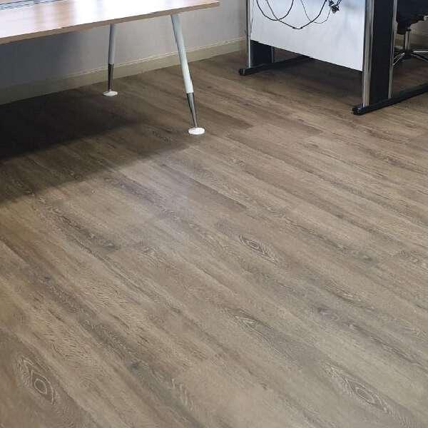 DR.FLOOR พื้นกระเบื้องยางลายไม้ Wpc Series 7mm (Click Lock) DF-W7-P89-1