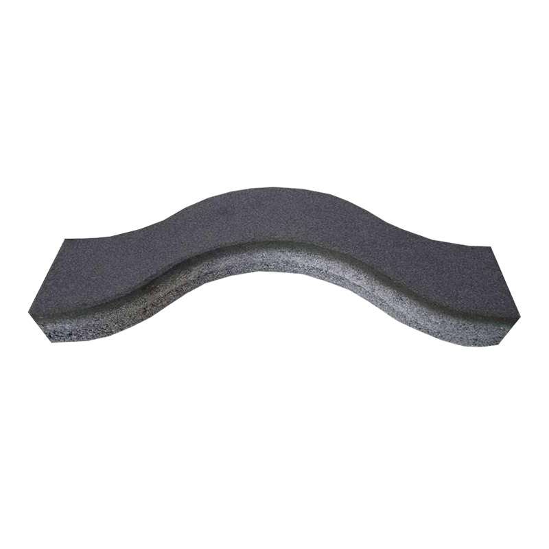 บล็อกปูพื้น เอสซีจี รุ่นเคิร์ฟ สีดำเข้ม 18.6x40x8 ซม.-1