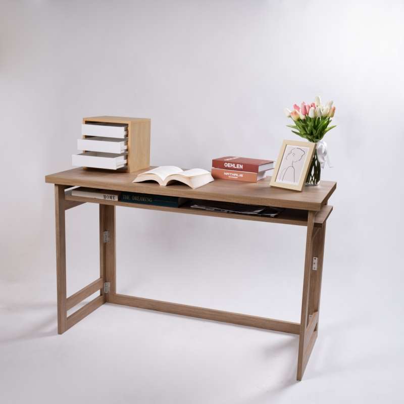 FASTTECT โต๊ะทำงาน ประกอบมือเปล่า พร้อมชั้นวาง สีไวท์โอ๊ค-1