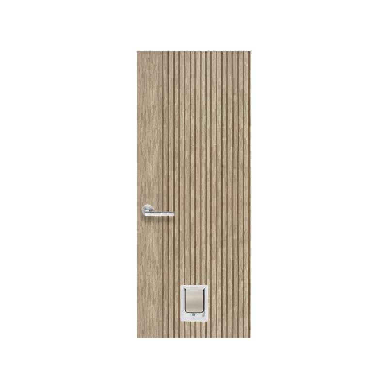 ประตูพอลิสไตรีน-ภายใน พร้อมประตูแมว (Size M) LINEDEKOR รุ่น Vertical สีบีชด้าน 80x200 ซม.-1