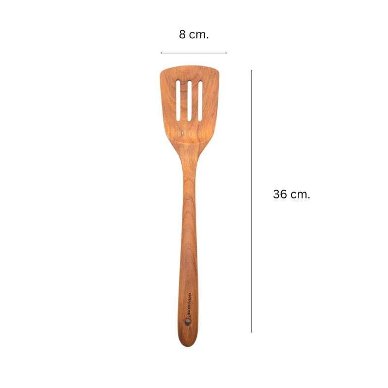 ตะหลิวไม้สัก CHITA HOUSE ขนาดใหญ่ รุ่นร่อง สีไม้ธรรมชาติ สินค้า OTOP-1